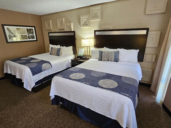 The Landmark Hotel image 3